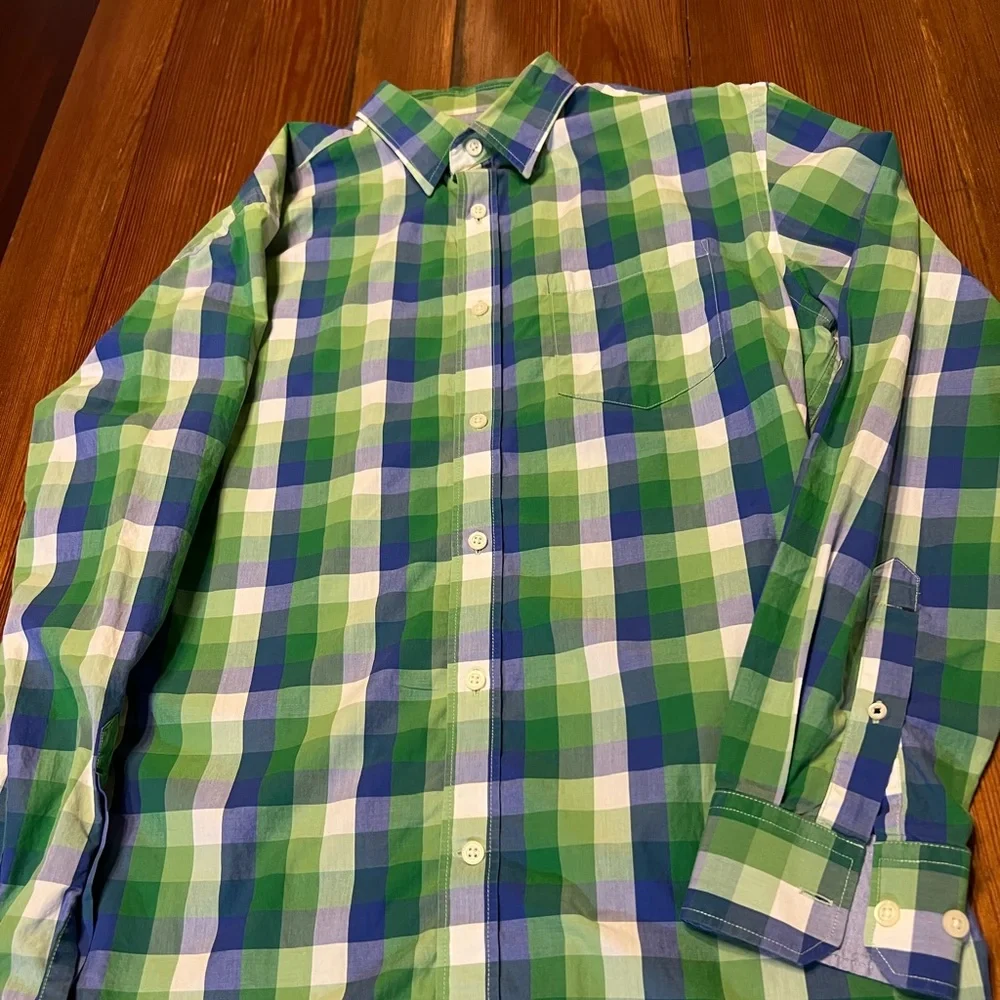 Banana Republic Men's Blue and‎ Green Plaid Long Sleeve Shirt Medium